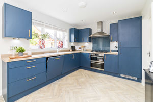 Kitchen- click for photo gallery